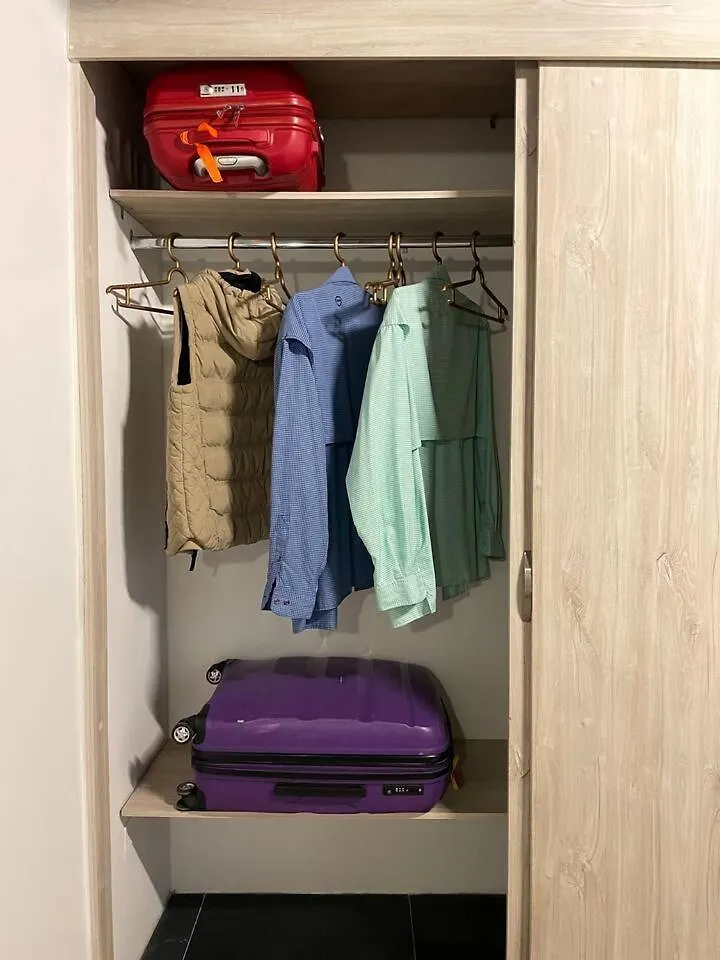 Apartamento En San Marcos Envigado Con Aire C, Balcon Wifi, Central Y Dotado 0*,  Colombia